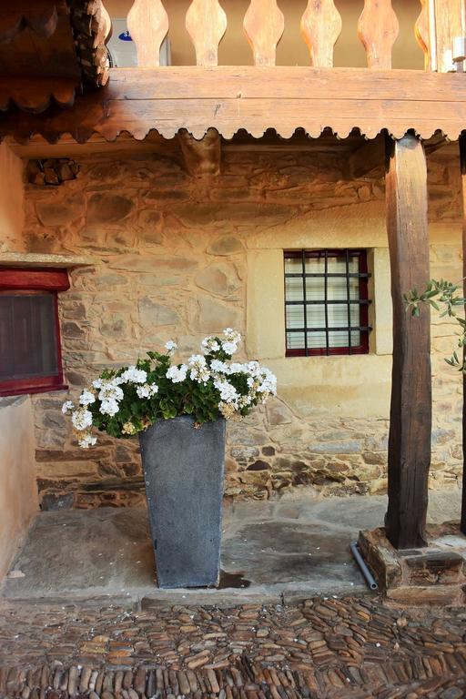 B&B A Ti Valderrey Exterior photo